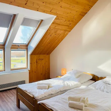 Fisher's Deluxe Apartament